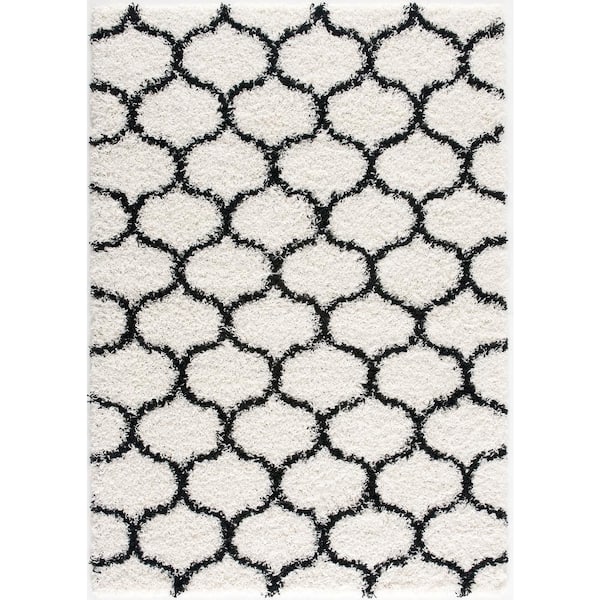 L'Baiet Desiree White 2 ft. x 6 ft. Shag Runner Rug