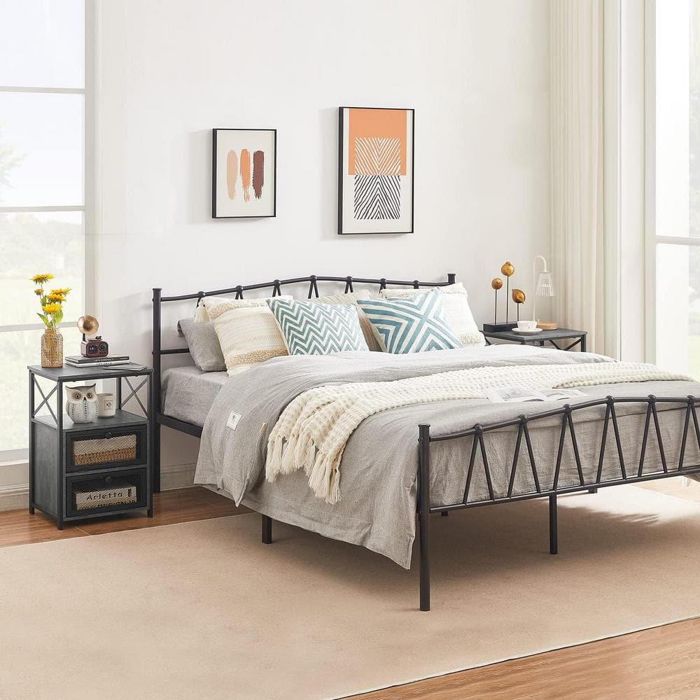 VECELO Bed Frame With Storage, Black Metal Frame, 60.2 in. W, Queen Size  Platform Bed with Decorative Headboard & Footboard KHD-RB-Q31 - The Home 