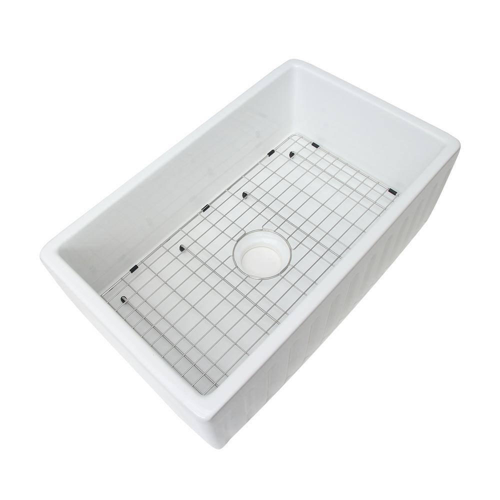 White Fireclay 30'' Fluted Farmhouse Kitchen Sink