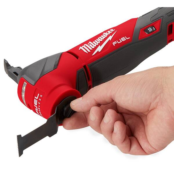 Milwaukee M18 Fuel 18V Lithium-Ion Cordless Brushless Oscillating Multi-Tool Kit w/ Multi-Tool Blade Kit (9-Piece)