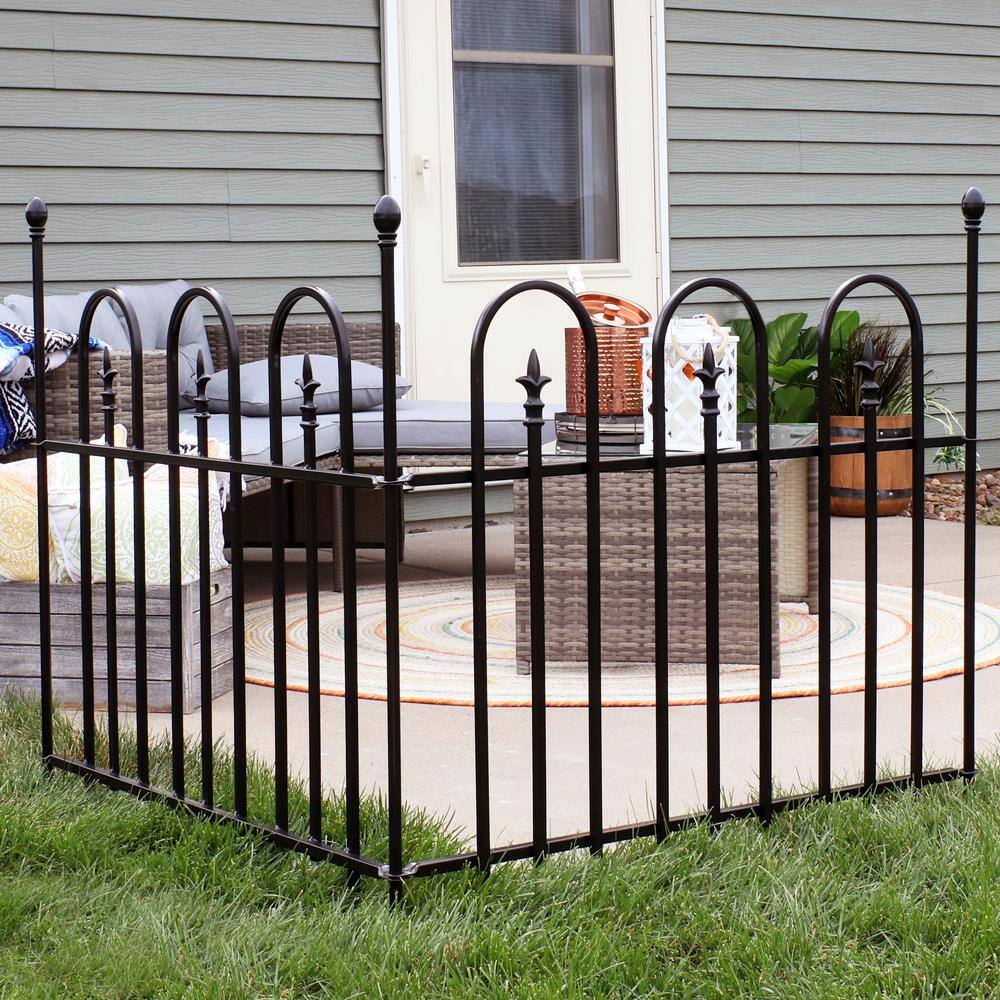 Strasbourg Black Steel Decorative Garden Fence Panels with Posts - 6' Set