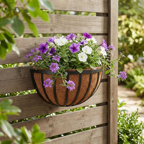 Arcadia Garden Products Solstice 16 in. Black Metal Coconut Wall