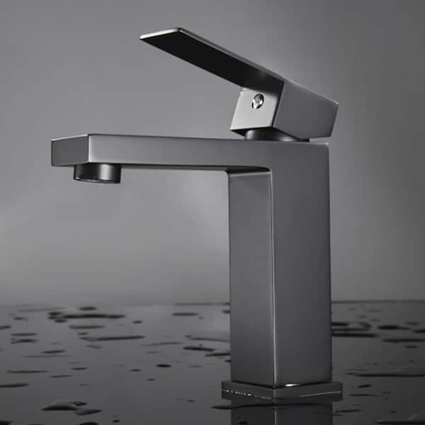 Square Single Handle Single Hole Bathroom Faucet in Matte Black