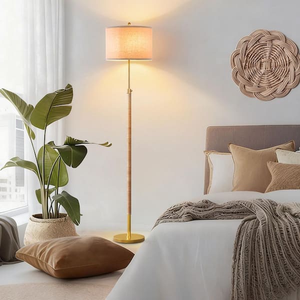 Maxax 70 in. Brass Vintage 1-Light Standard Living Room Bedroom