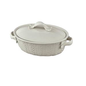 Levingston 8.25 in. x 11.5 in. Covered Oval Baking Dish with Lid