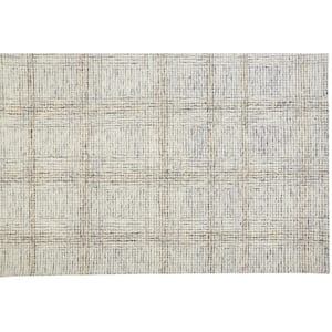 9 X 12 Gray and Ivory Plaid Area Rug