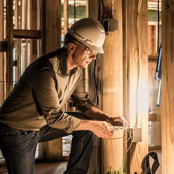 Feit Electric 500-Lumen Ultra Bright COB Handheld Rechargeable