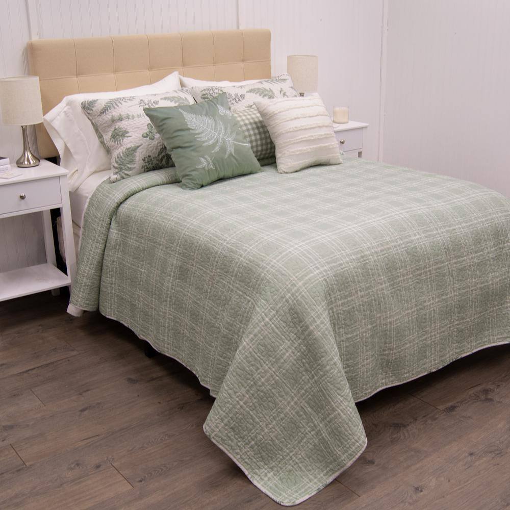 White and Sage Botanical Cotton Twin Quilt Set