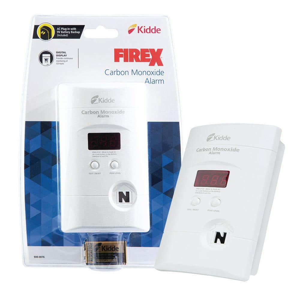 Firex Plug-in Carbon Monoxide Detector, 9-Volt Battery Backup and Digital  Display, CO Detector