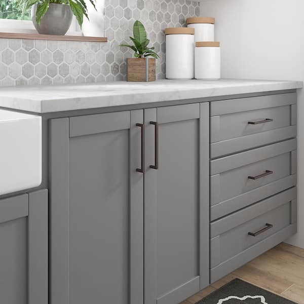Lambton Collection 6-5/16 in. (160 mm) Modern Brushed Oil-Rubbed Bronze Rectangular Cabinet Bar Pull