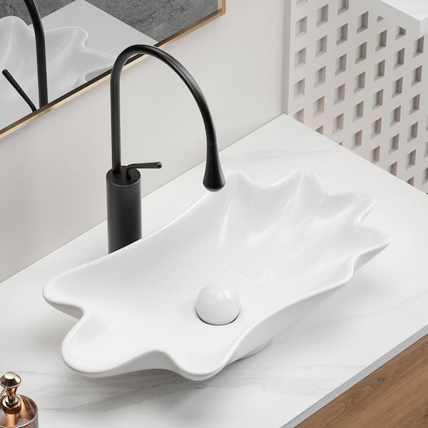 EEN ANDRO TAKIANG INC 24.41 in. x 13 in. Shell Shape Ceramic