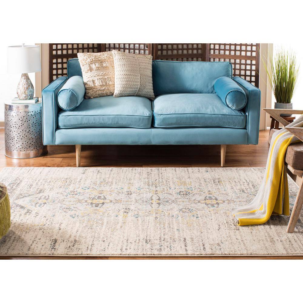 Reversible Gray Synthetic 5'1" x 7'7" Hand-Knotted Area Rug