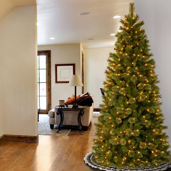 National Tree Company 7 1 2 Ft Tacoma Pine Slim Hinged Artificial Christmas Tree With 500 Clear Lights Tap7 309 75 The Home Depot