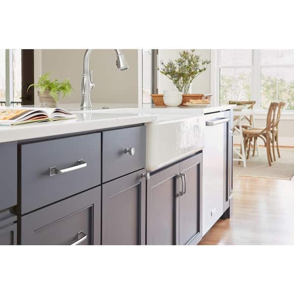 Ville 1-1/8 in. (29mm) Traditional Polished Chrome Round Cabinet Knob