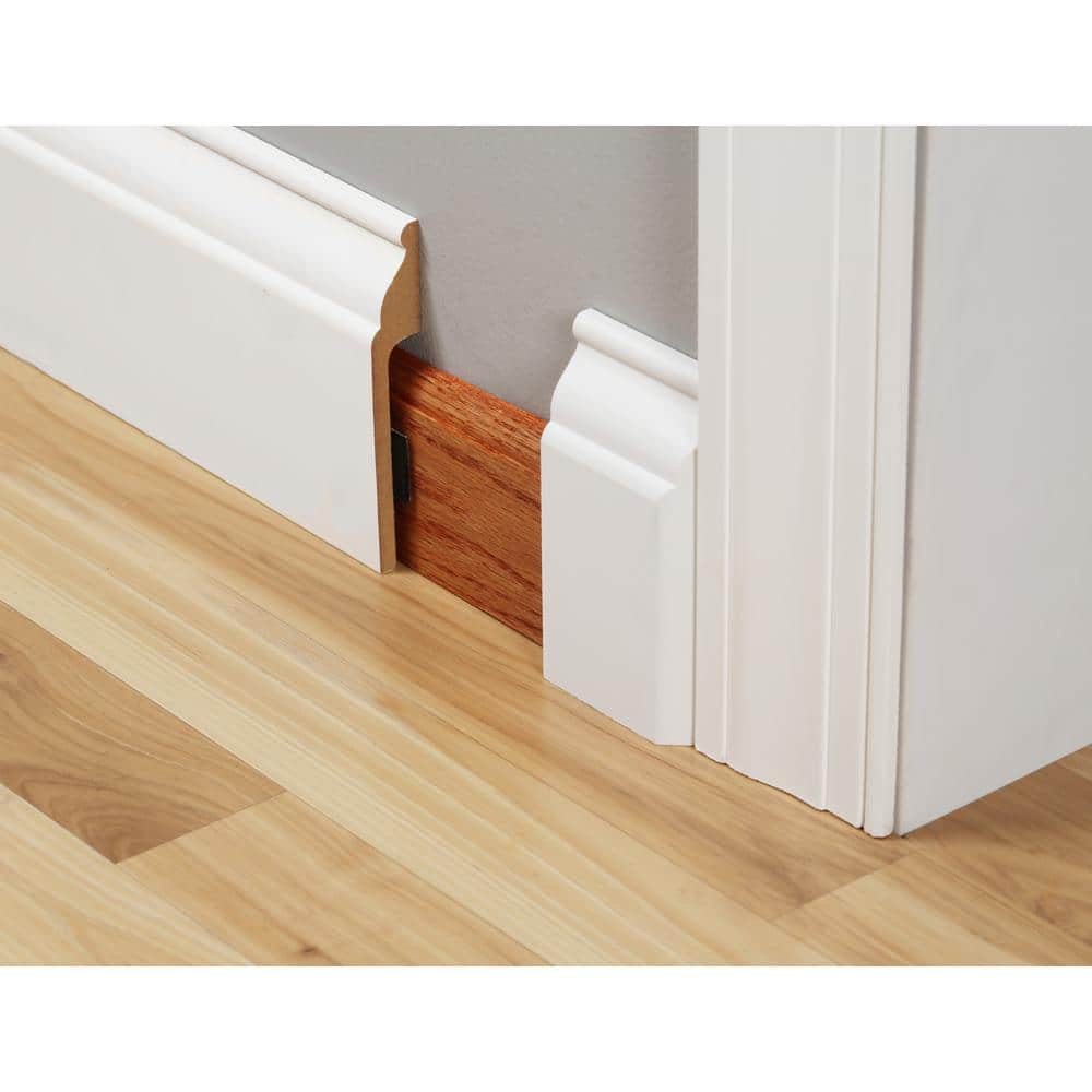 Primed Radiata Pine Traditional Baseboard Moulding Block