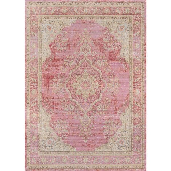 Momeni Isabella Pink 5 ft. 3 in. x 7 ft. 3 in. Indoor Area Rug