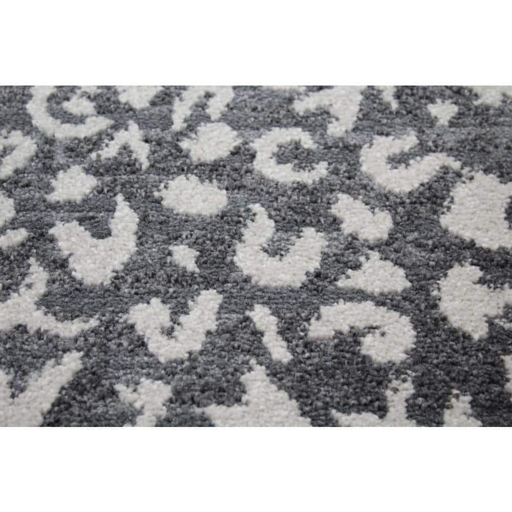 Gray Geometric Washable Synthetic Runner Rug 2'6" x 8'