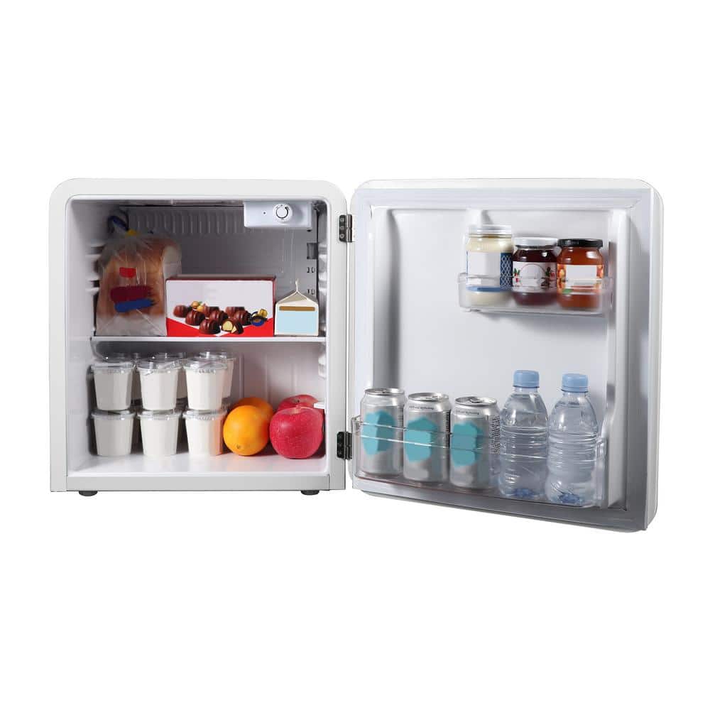 Magic Chef 1.6 cu ft White Retro Mini Fridge