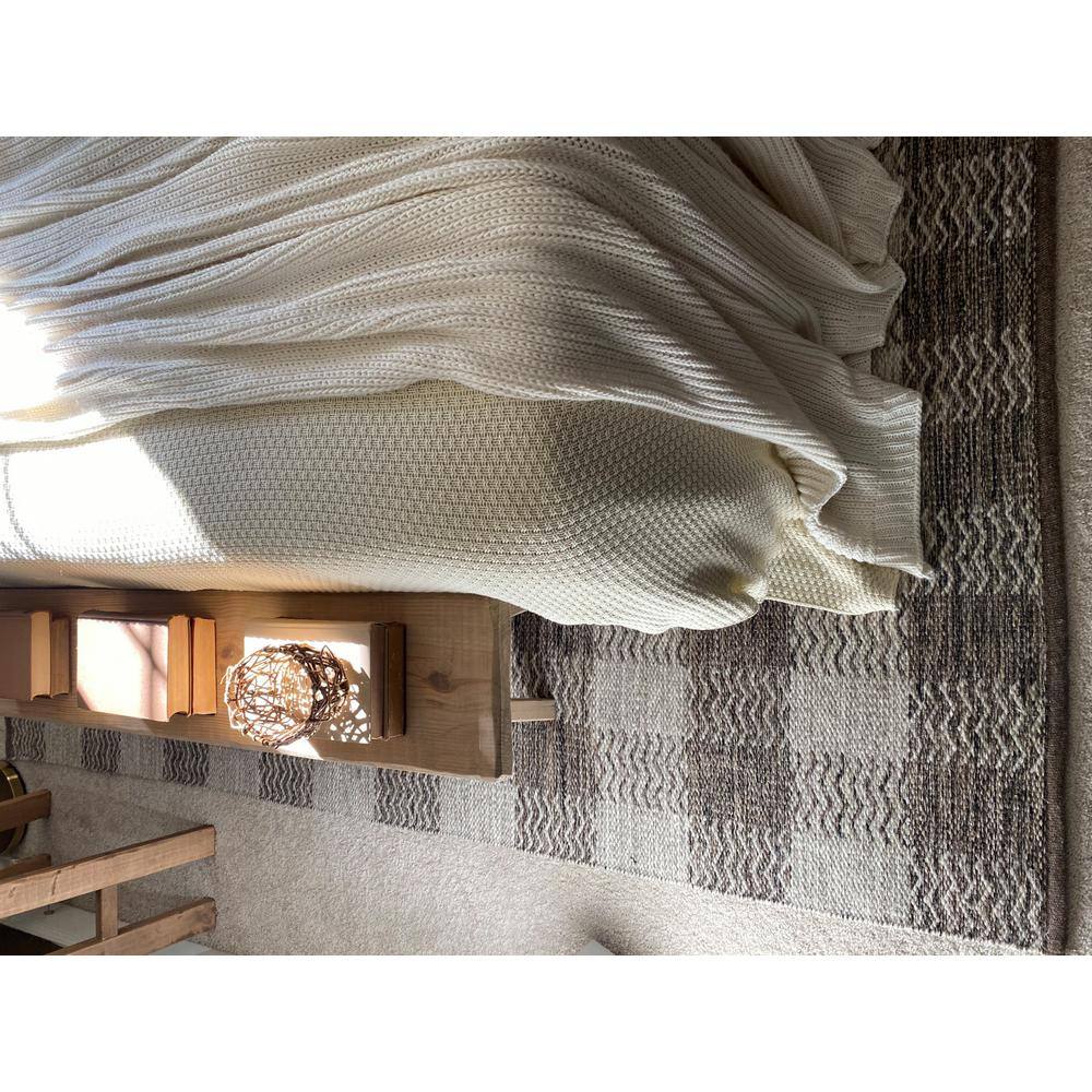 Light Grey and Brown Handmade Wool Checkered Area Rug, 5' x 8'