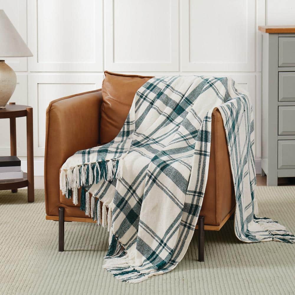Green and Ivory Plaid Chenille 50x70 Reversible Throw with Fringe