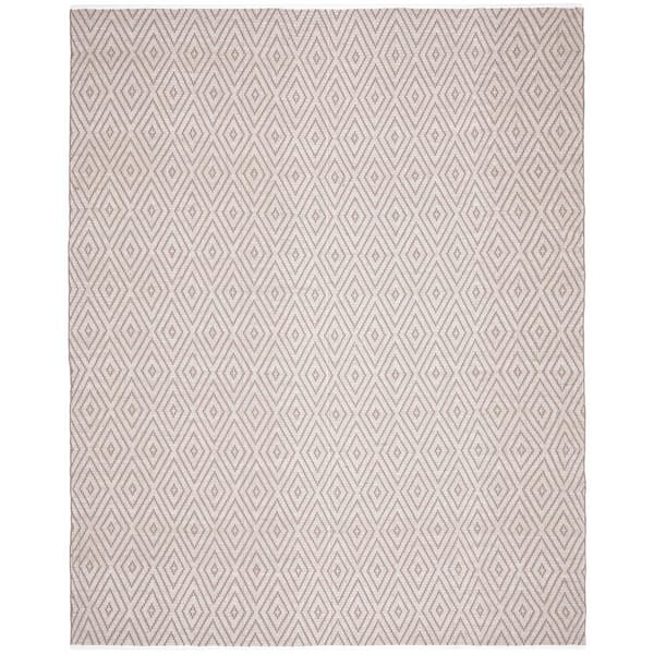SAFAVIEH Montauk Gray/Ivory 8 ft. x 10 ft. Multi-Diamond Geometric Area Rug