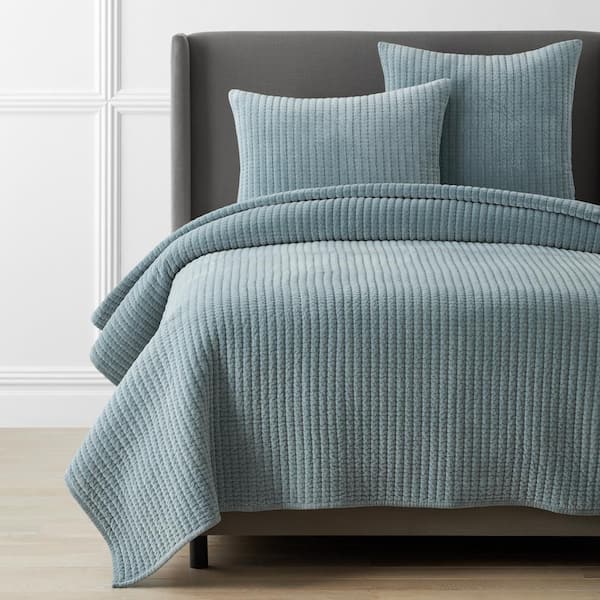 The Company Store Legends Luxury Straight Stitch Velvet Mineral Blue King Cotton Quilt