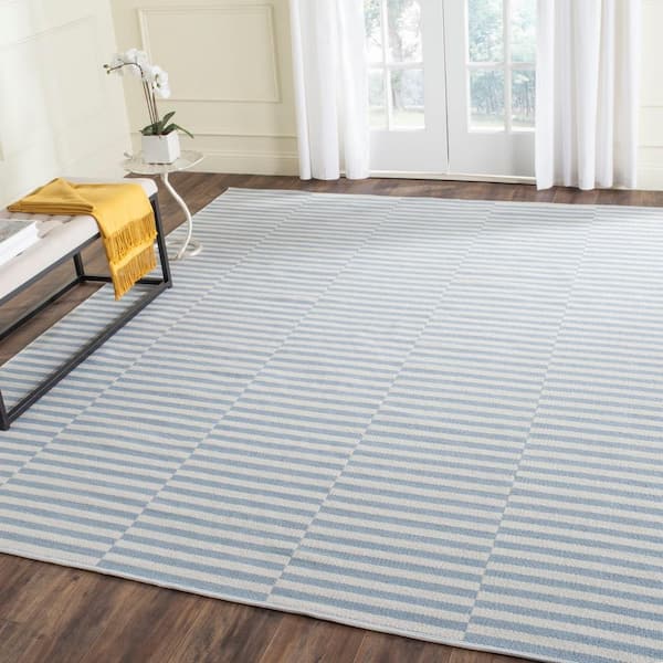 Montauk Ivory/Light Blue 8 ft. x 10 ft. Striped Area Rug