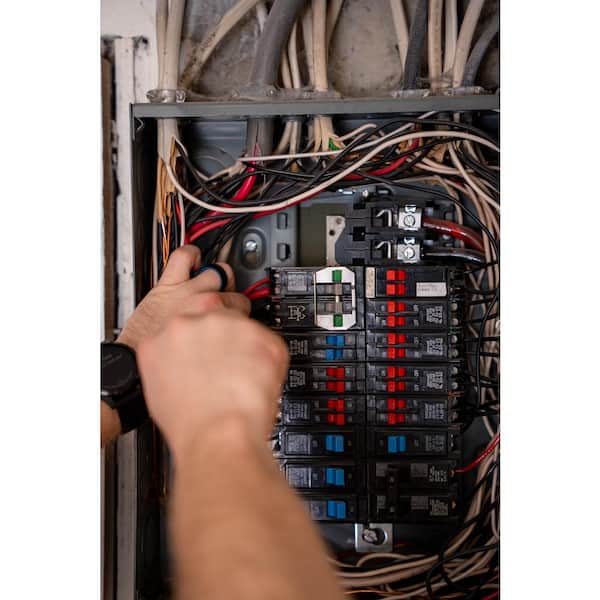 Zinsco New UBIZ Thick 50 Amp 3/4 in. 1-Pole Zinsco Type Q Zinsco New UBIZ Thick 50 Amp 3/4 in. 1-Pole Zinsco Type Q