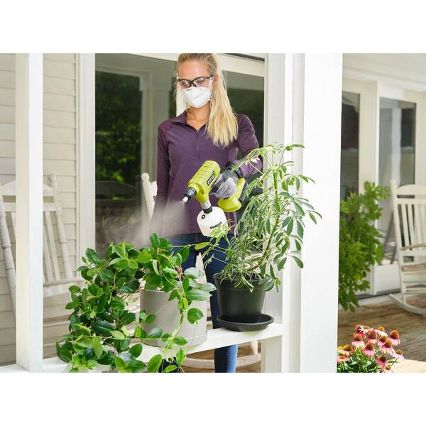 RYOBI ONE+ 18V Cordless Battery .5L Compact Chemical Sprayer (Tool