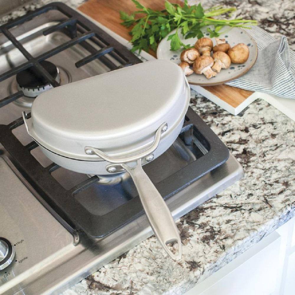 Gray Non-Stick Aluminum Omelet Pan with Ceramic Coating