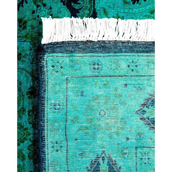 Chloe & Olivia Home Overdyed Blue 4 ft. 2 in. x 6 ft. 4 in