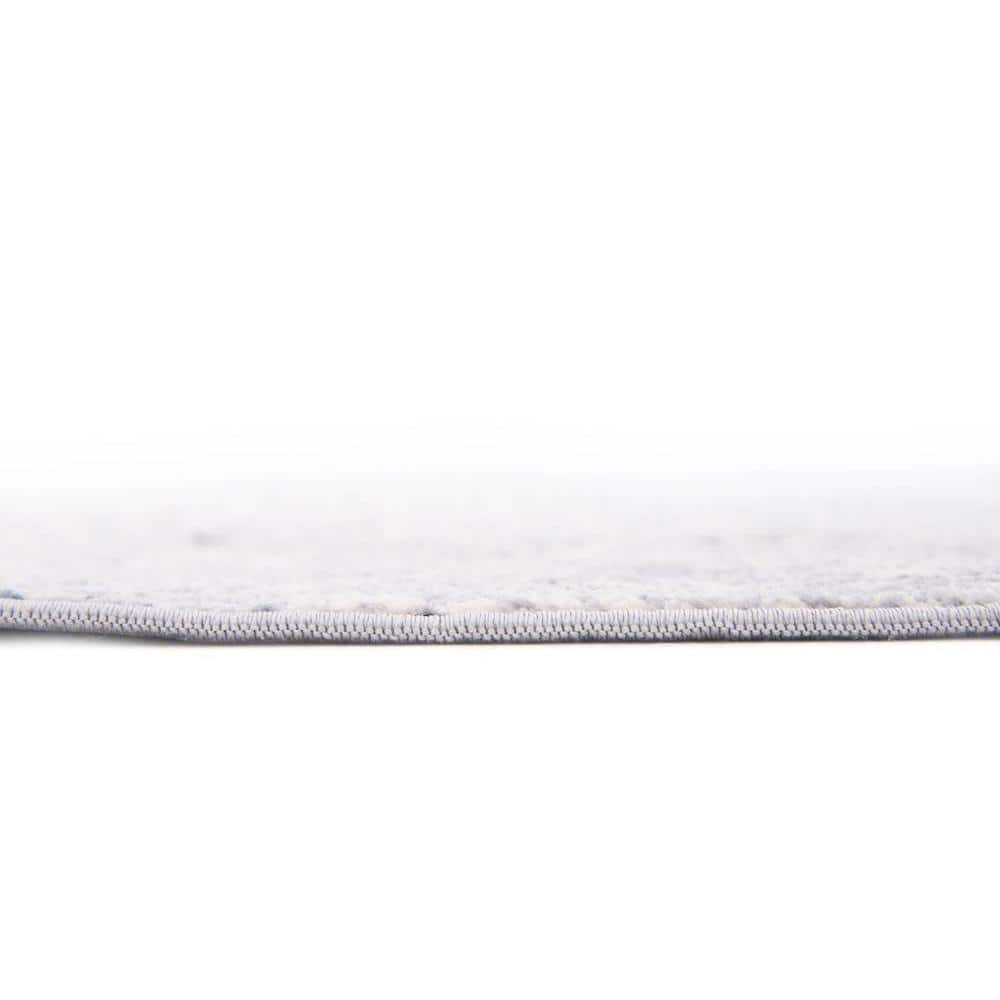 Gray Round Medallion Easy Care Stain-Resistant Rug