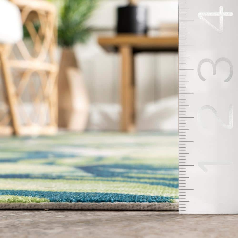 Lisa Green and Blue Floral 5' x 8' Indoor/Outdoor Area Rug