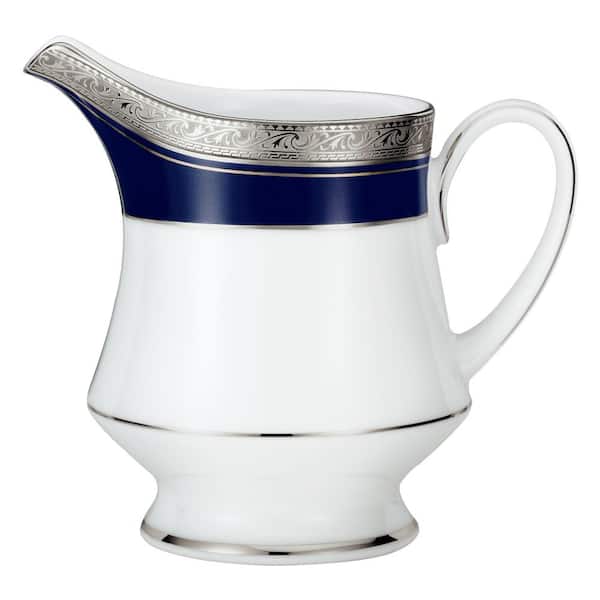 Noritake Crestwood Cobalt Platinum 8 fl. oz. Porcelain White Creamer