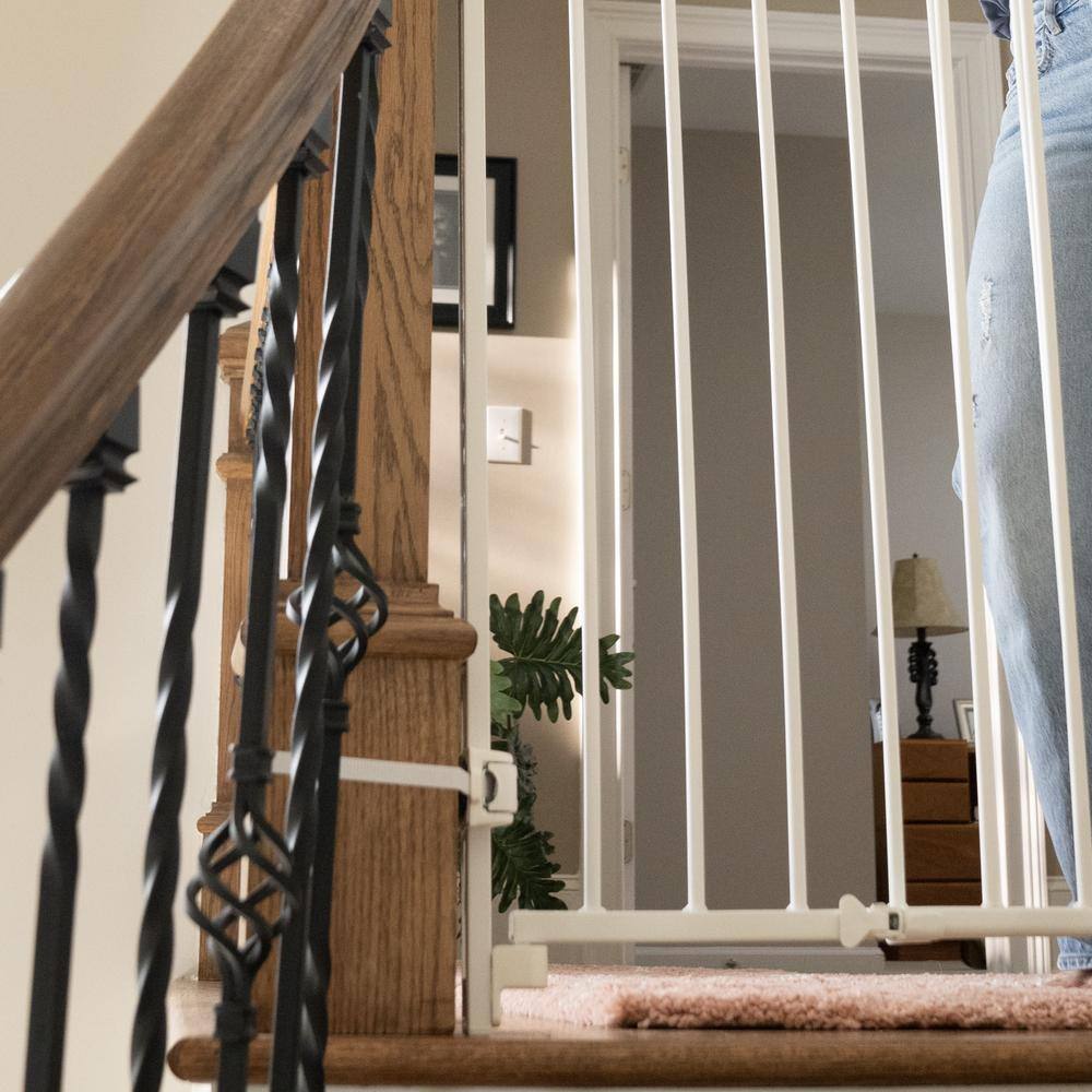 White Metal Pressure Mounted Stairway Safety Gate