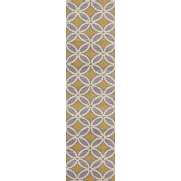 World Rug Gallery Contemporary Trellis Chain Gray/Yellow 2 ft. x 7 ft. Runner Rug