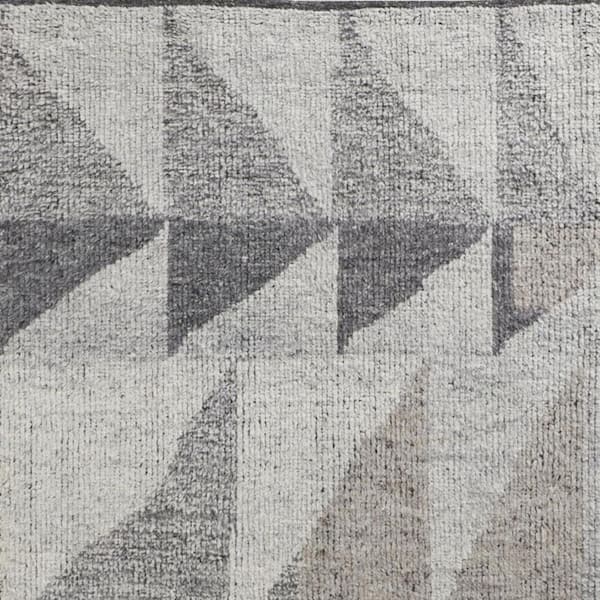 Gray, Ivory Geometric 6 ft. x 9 ft. Area Rug
