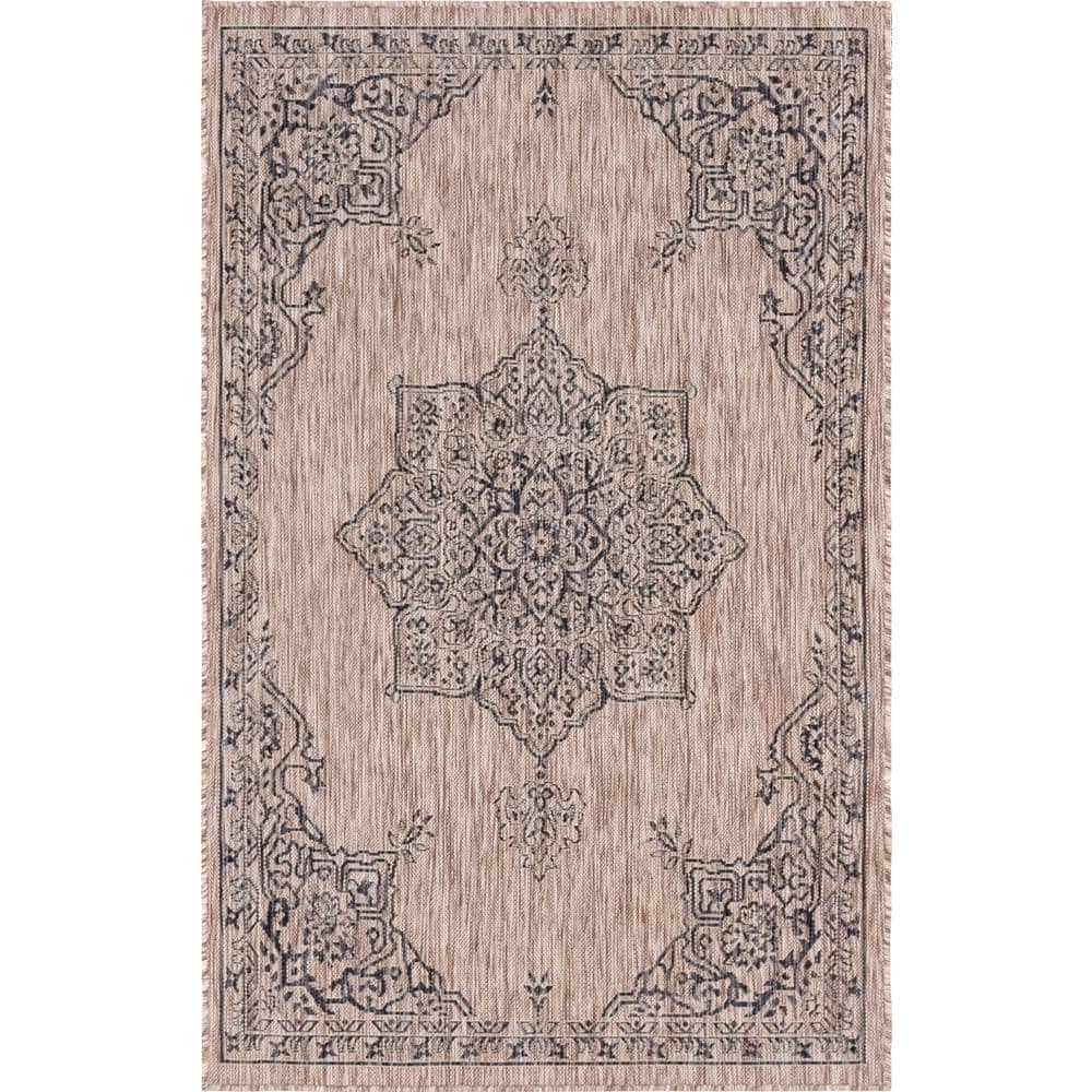 Beige and Black Traditional Outdoor Rectangular Rug 8' x 11'