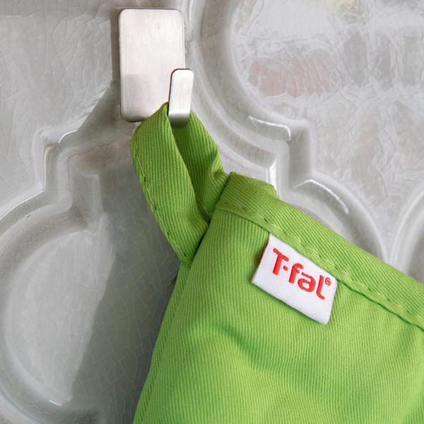 T-fal Textiles 2 Pack Soft Flex Waffle Silicone Oven Mitt Set - On
