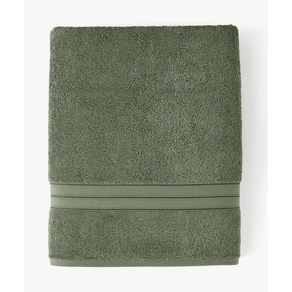 https://images.thdstatic.com/productImages/5c21f144-f3c3-4da1-bfe9-0d37ba8fbfcd/svn/eucalyptus-bath-towels-blm000543-c3_600.jpg