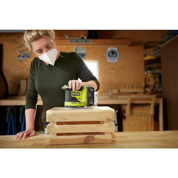 RYOBI ONE+ 18V Cordless 5 in. Random Orbit Sander Kit with 4.0 Ah