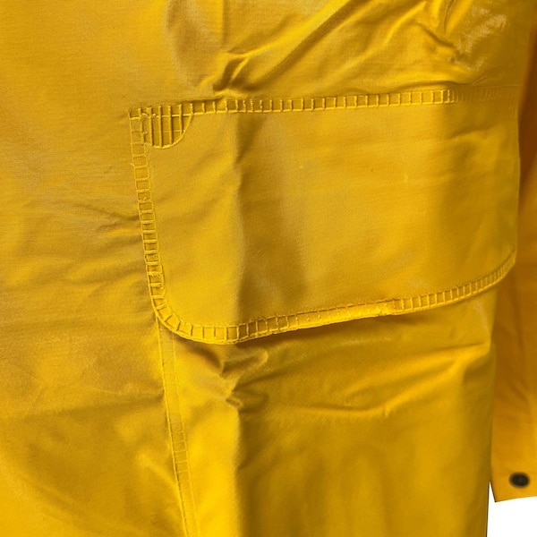 Boss Large Yellow PVC Polyester 2-Piece Rain Coat with Detachable