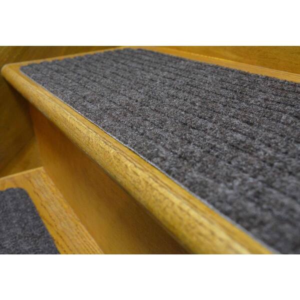 NEW Stonehurst Stair Treads rugs  26" x 8.5"  Non-slip Skid Resistant  Set of 8