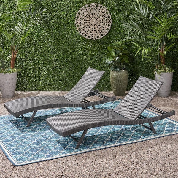 Xzkai 2-Piece Modern Wicker Outdoor Chaise Lounge in Gray with Adjustable backrest
