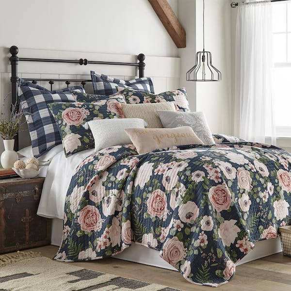 LEVTEX HOME Fiori 3-Piece Charcoal Blue, Pink Floral/Checked Cotton King/Cal King Quilt Set