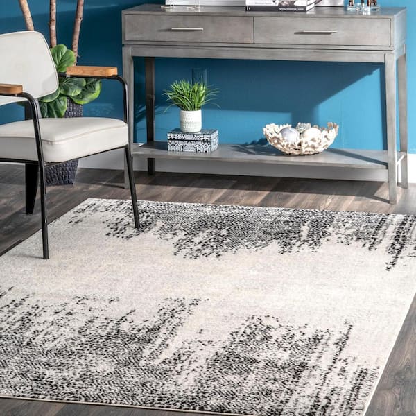 Penelope Faded Tribal Chevrons Gray 2 ft. 8 in. x 8 ft. Runner Rug