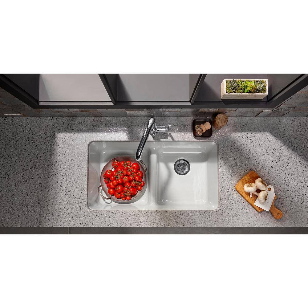 Polished Chrome Pull-Out Kitchen Faucet with Spray