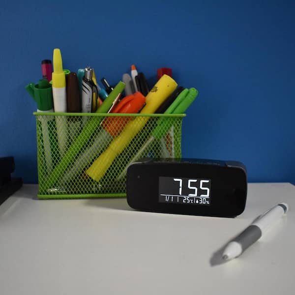 Unbranded - Mini Alarm Clock Hidden Camera with Wi-Fi, Nightvision, and HD Streaming