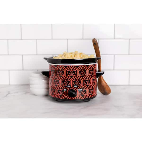 Uncanny Brands Dungeons and Dragons 2 QT Slow Cooker, 1 - Foods Co.