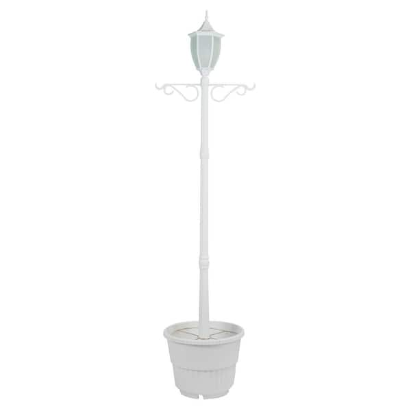 Crestmont solar deals lamp post